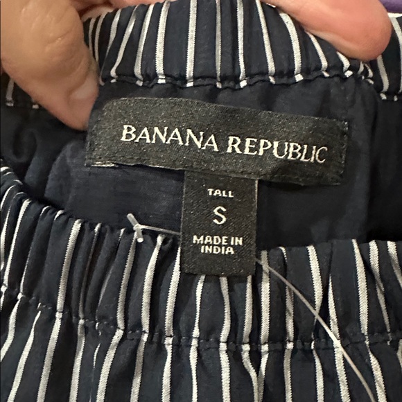 NWOT Banana Republic Off the Shoulder Dress - Picture 5 of 6